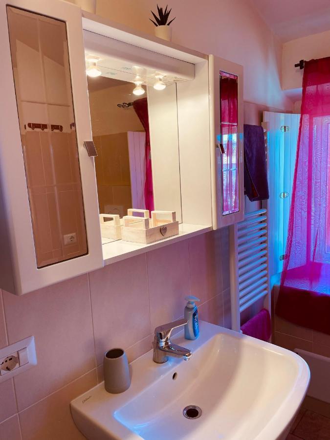 ペスキエーラ・デル・ガルダCasa Amelieアパートメント エクステリア 写真